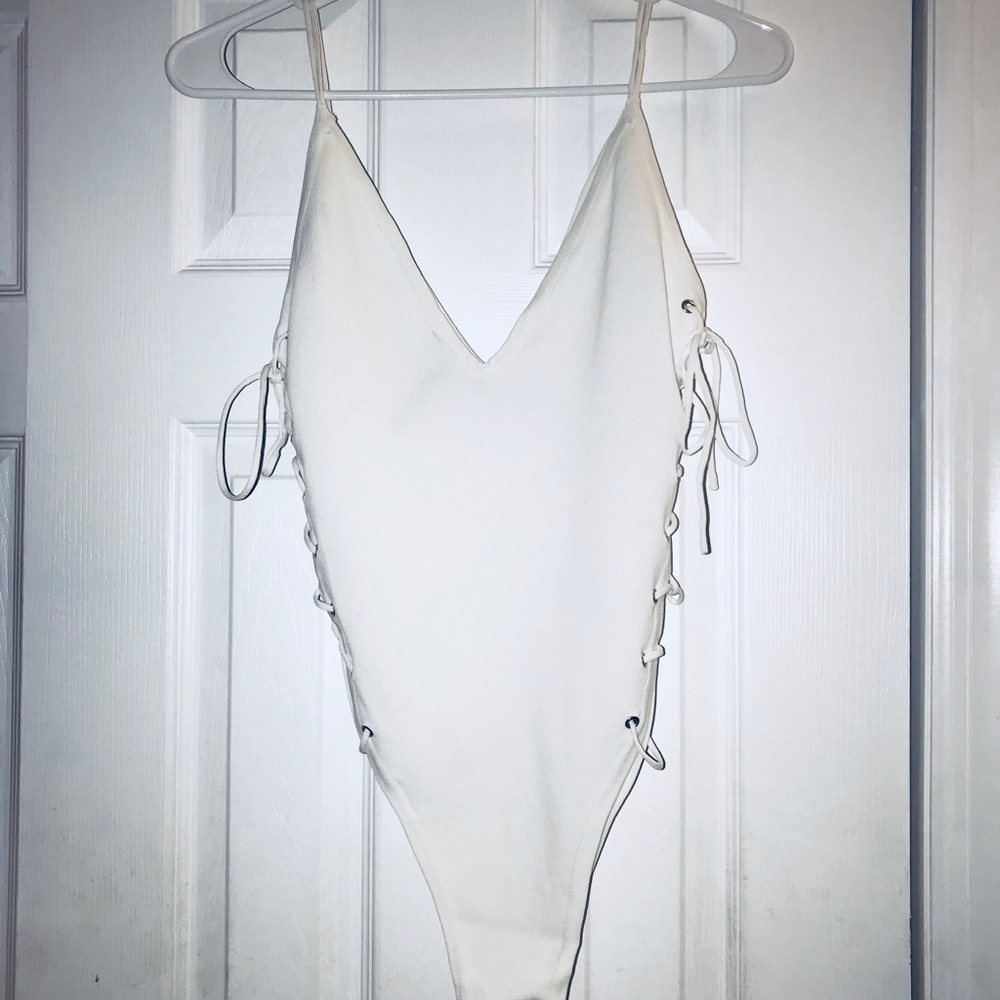 Codigo White Bodysuit